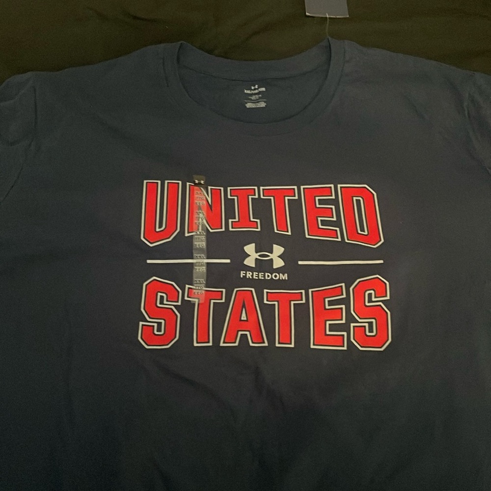 Under Armor T-shirt